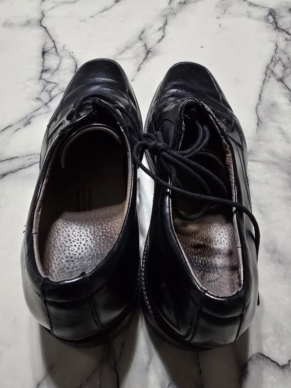 Clarks Classic Men's Black Leather Dress Shoes